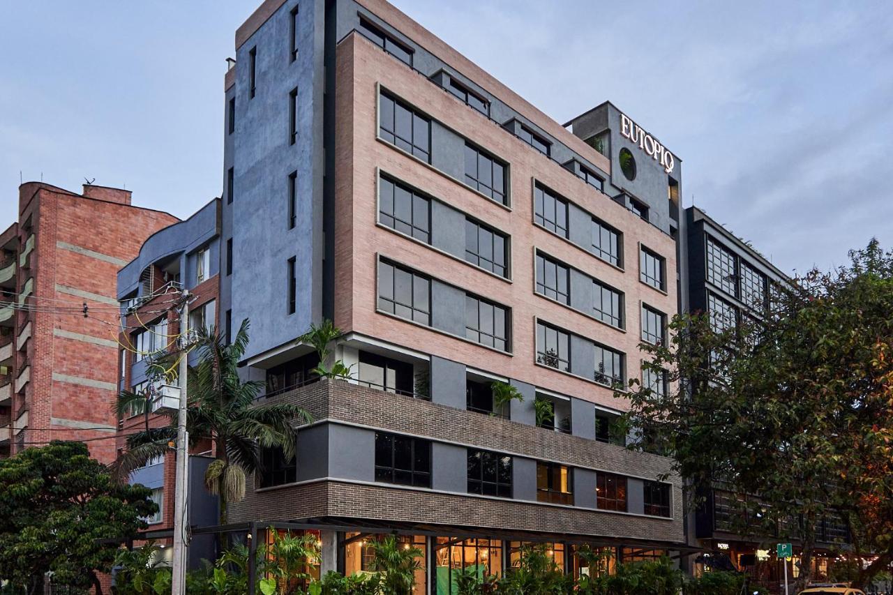 Eutopiq Hotel 메딜린 외부 사진