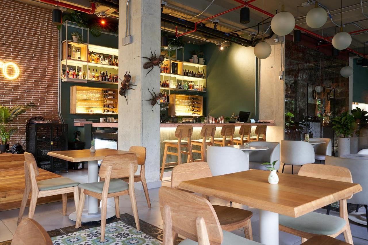 Eutopiq Hotel 메딜린 외부 사진