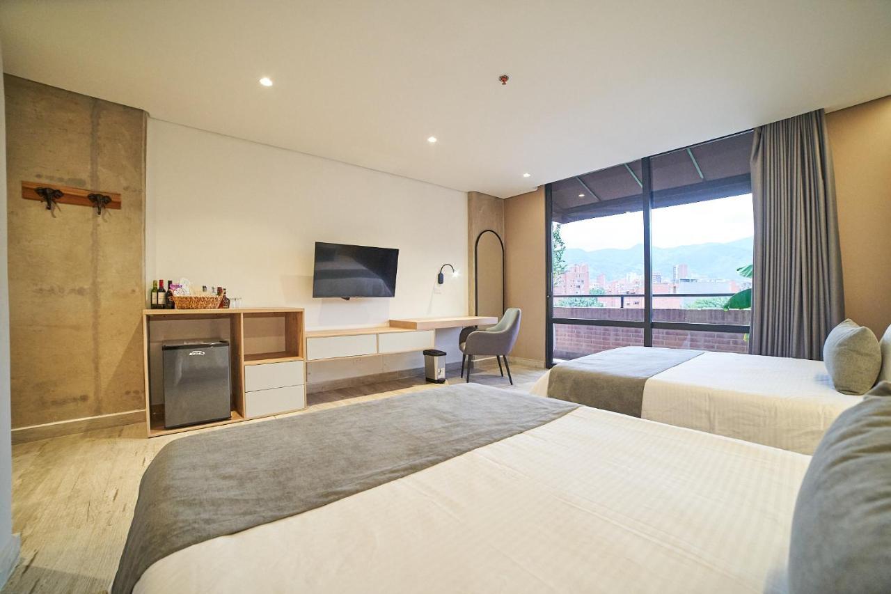 Eutopiq Hotel 메딜린 외부 사진