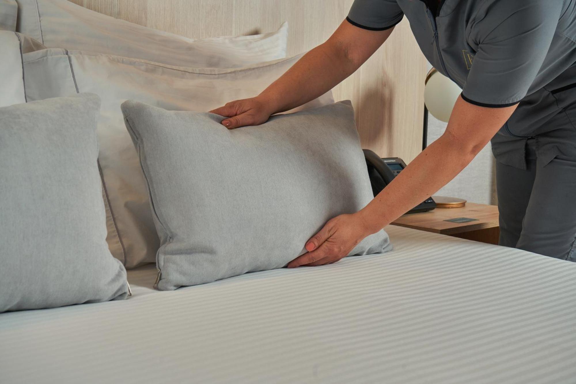Eutopiq Hotel 메딜린 외부 사진